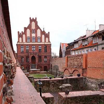 fragment historycznej zabudowy Torunia